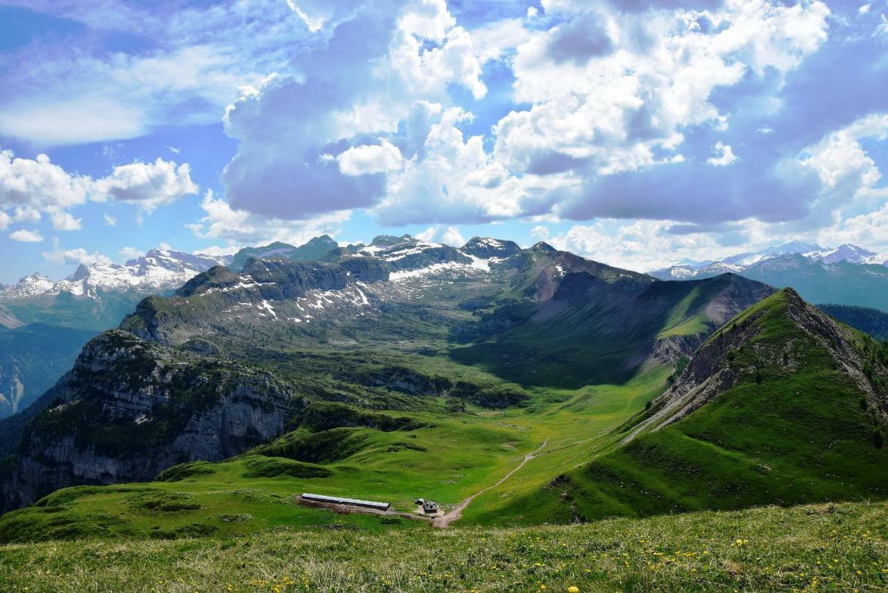 Апартаменты Cinzia Dolomiti Del Brenta Тассулло Экстерьер фото